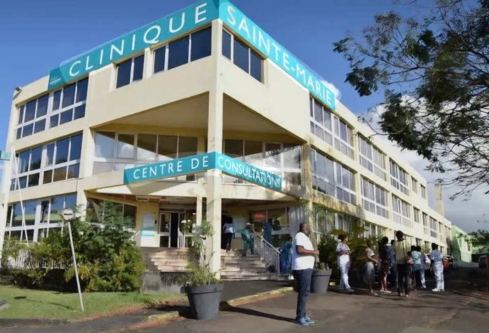 Deux membres de la famille Ho Hio Hen font l'acquisition de la Clinique Sainte-Marie en Martinique