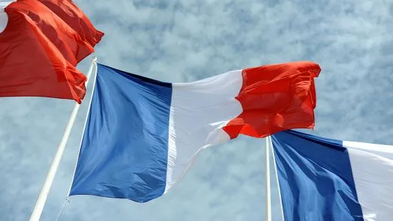 Sondage : 70% des français jugent qu'il y a trop d'étrangers