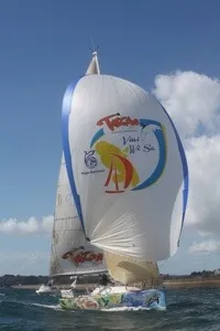 Transat Bretagne -Martinique : Éric Baray a la barre
