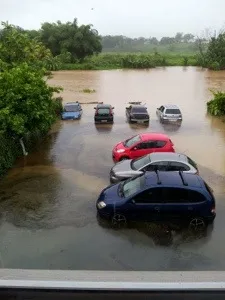 Quand vous avez une voiture en Martinique..il vaut mieux croire en Dieu et surtout en Phoebe