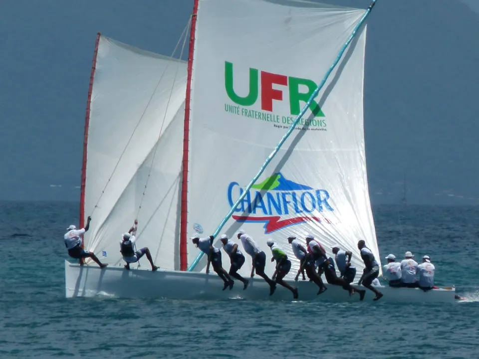 UFR Chanflor gagne le Festival de Yole de Martinique