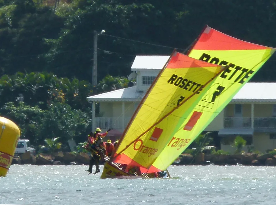 Tour de la #Martinique des yoles 2013 : Aujourd’hui Ets Rosette/Orange