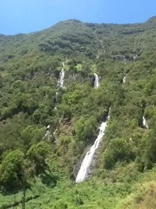 Images de #Martinique, de #Guadeloupe, de #Guyane et de La #Réunion sur #Instagram