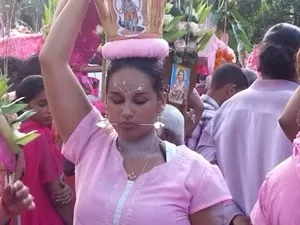 L'image du jour (19 janvier 2014) #Lareunion : Thaipoosam Cavadee