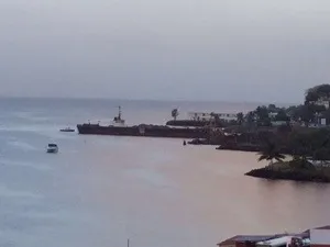 La #Martinique avance...les barges aussi