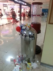 Quand le Durty Free remplace le Duty Free...c'est du propre