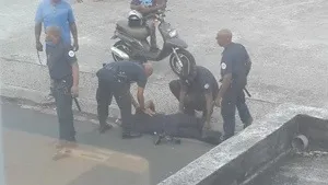 #Martinique : un motard fonce sur un policier et le renverse