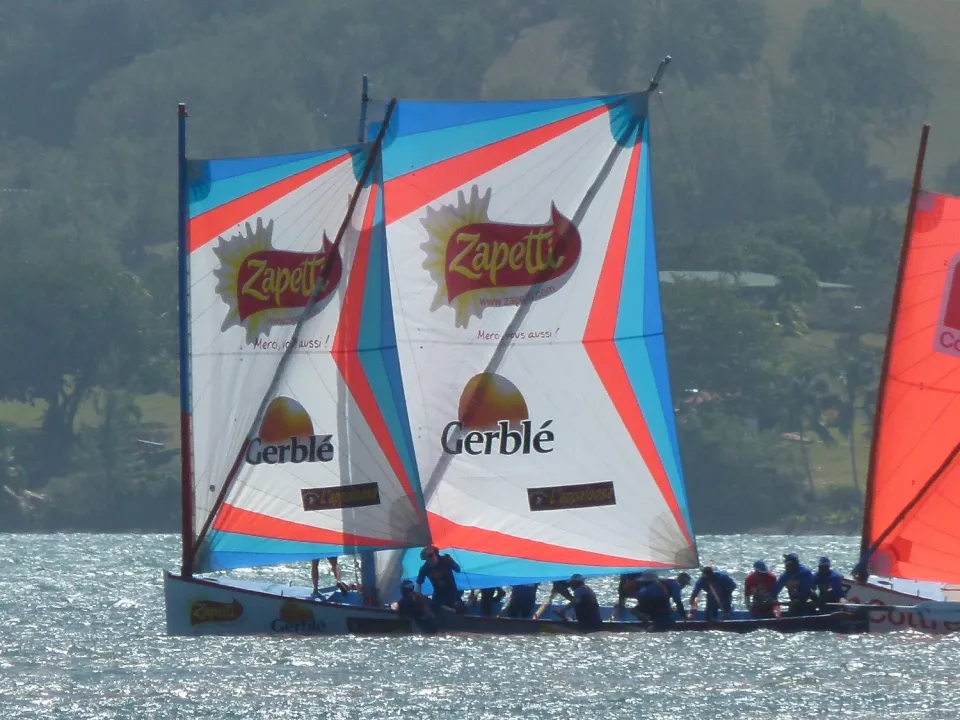 Yole ronde de Martinique : Zapetti Gerblé Appaloosa gagne la 6ème journée du Championnat au Marin