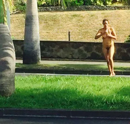 faire son jogging nu à l'île de La Réunion...c'est possible