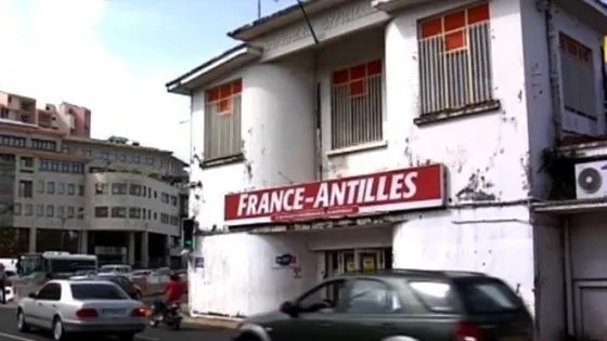 France - Antilles : Respé nou ka mandé