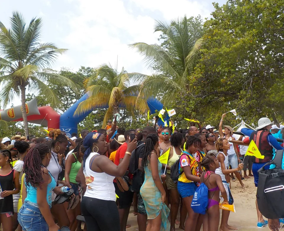 Yole Ronde de Martinique : Mapipi 2016 à Sainte-Anne