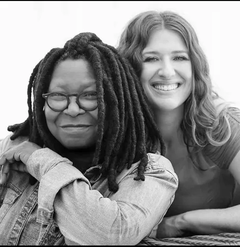 Whoopi  ...Les femmes vont pouvoir se rouler  dans l'herbe sans transgresser les règles