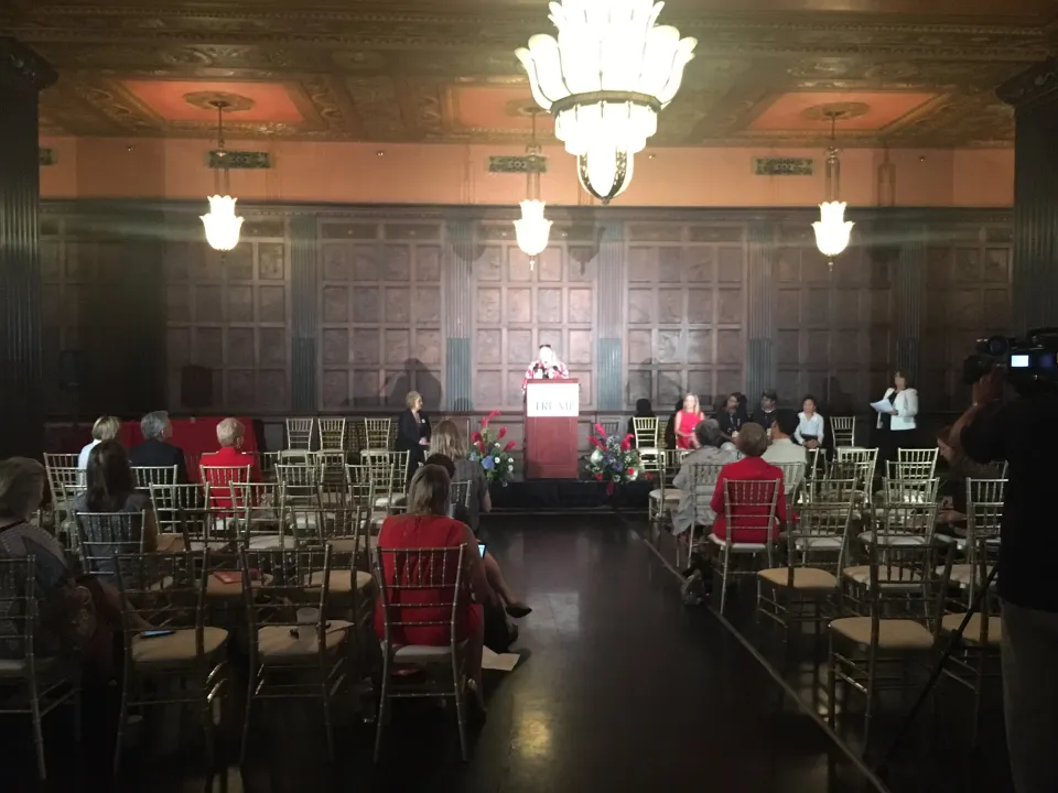 En direct du meeting "Women For Trump"