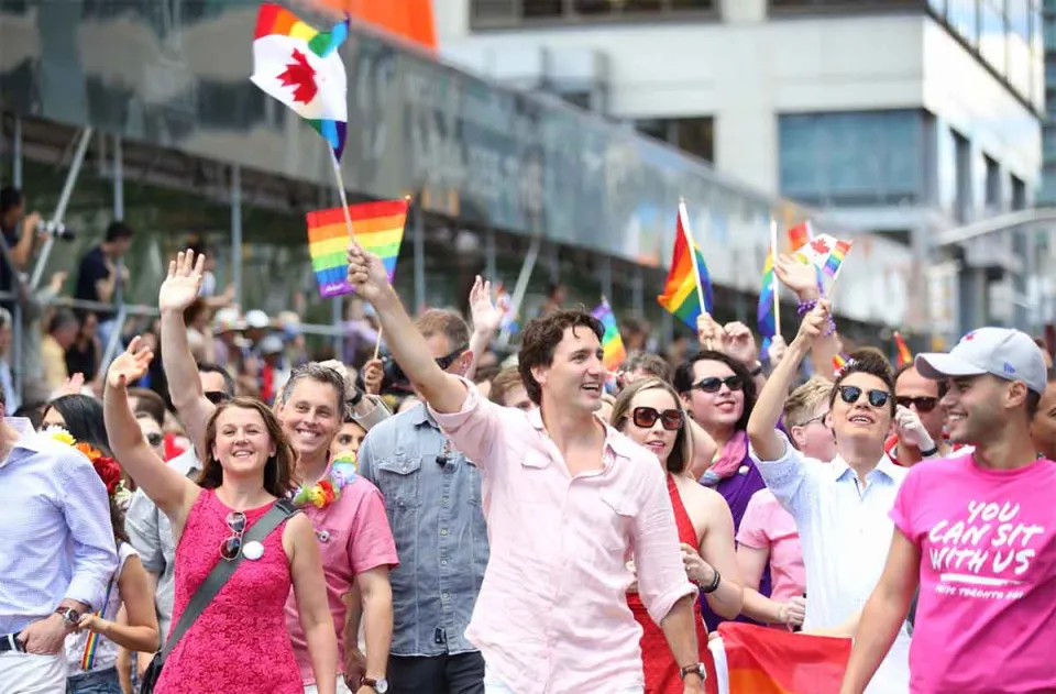 Trudeau, premier ministre, dans la Gay Pride.