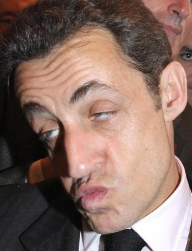 Sarkozy et la Guyane...plus on est de fous plus Hongrie