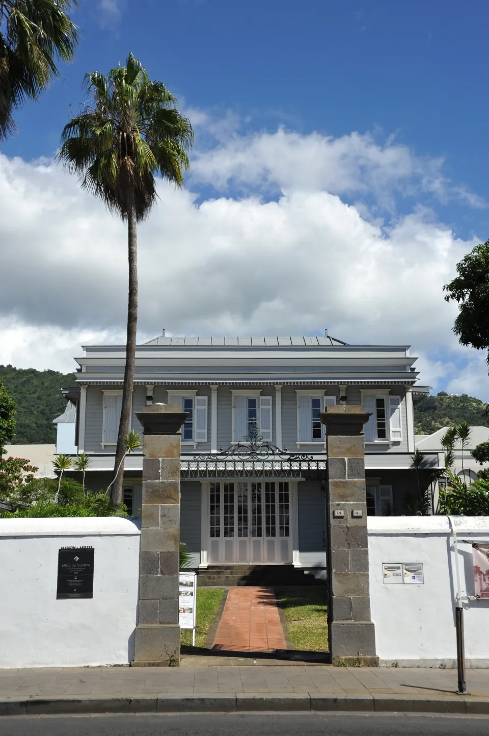 Maison Carrère : Familles créoles : entre jardins et arrière-cours - Journées Européennes du Patrimoine à la Réunion