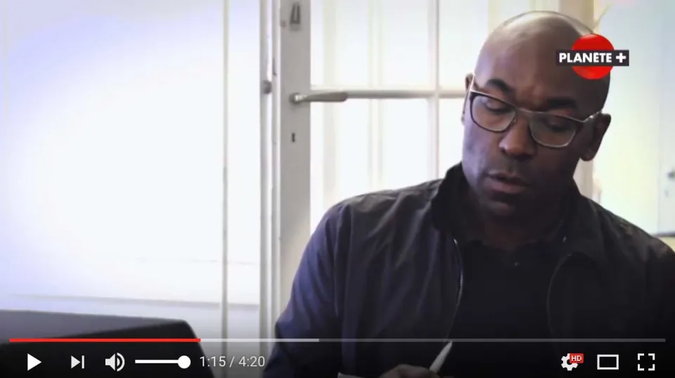 Lucien Jean-Baptiste autopsie un gros raciste de Radio Courtoisie ! (vidéo)