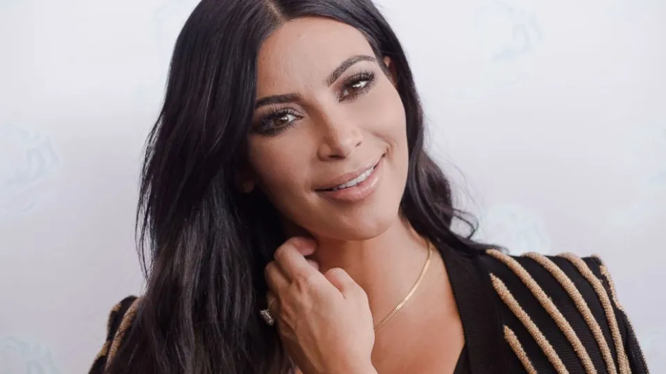Kim Kardashian attaquée à Paris par de faux policiers
