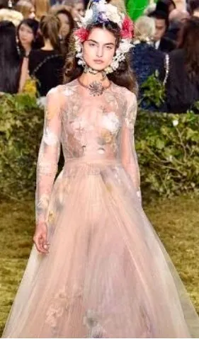 Fashion week Paris défilé Dior