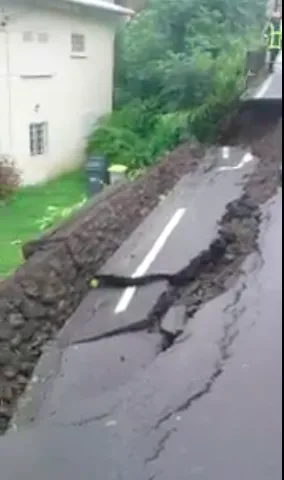 Île de La Réunion : premiers dégâts signés Carlos