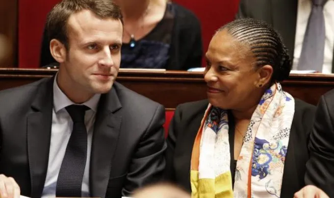Pour Christiane Taubira, Emmanuel Macron est un pur produit du système, qui joue sur la séduction et flirte avec les médias.  Il méconnaît  totalement le clivage droite/gauche.
