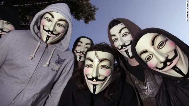 La CIA espionne Facebook, Whatsapp, Telegram, votre iphone, android...
