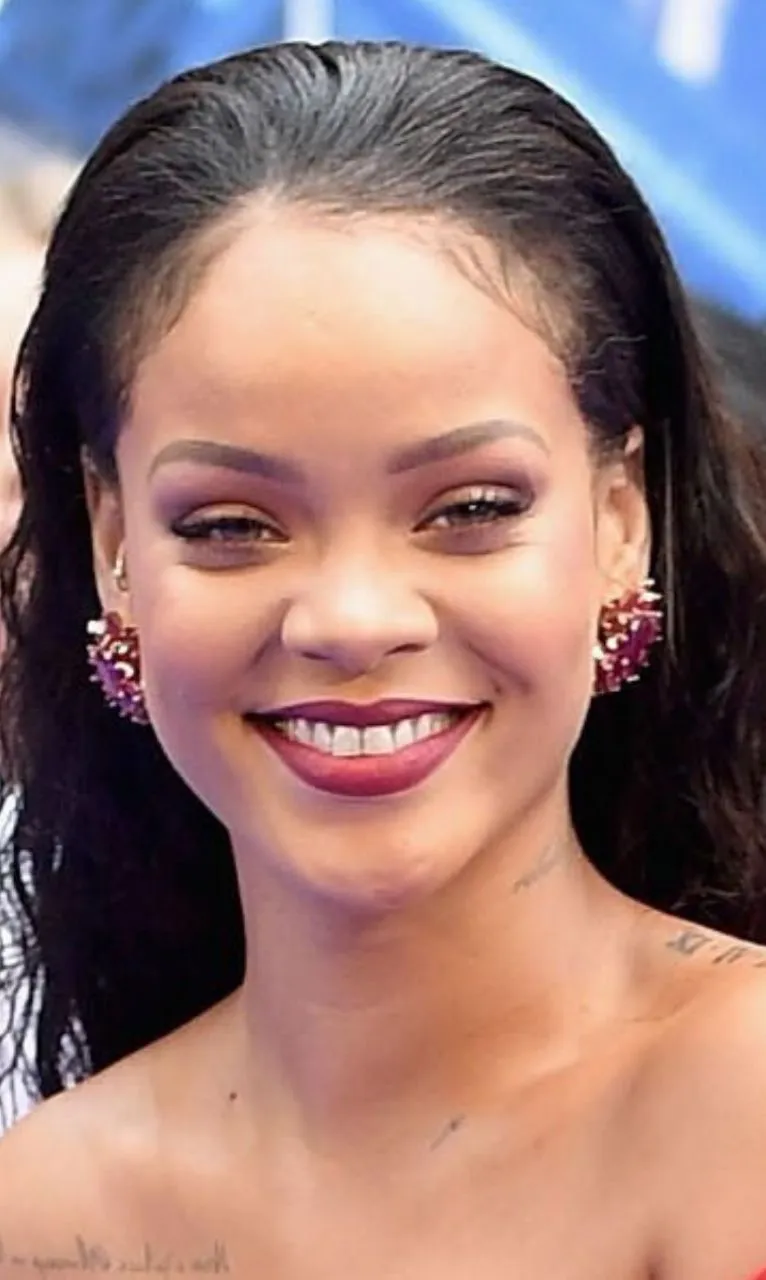Quand Rihanna est à Paris...Manu milite à Riri