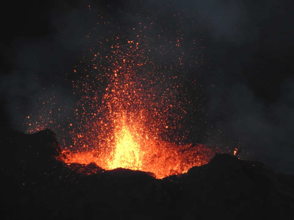 Eruption du volcan Piton de la Fournaise à l'île de La Réunion - 17 JUILLET 2017