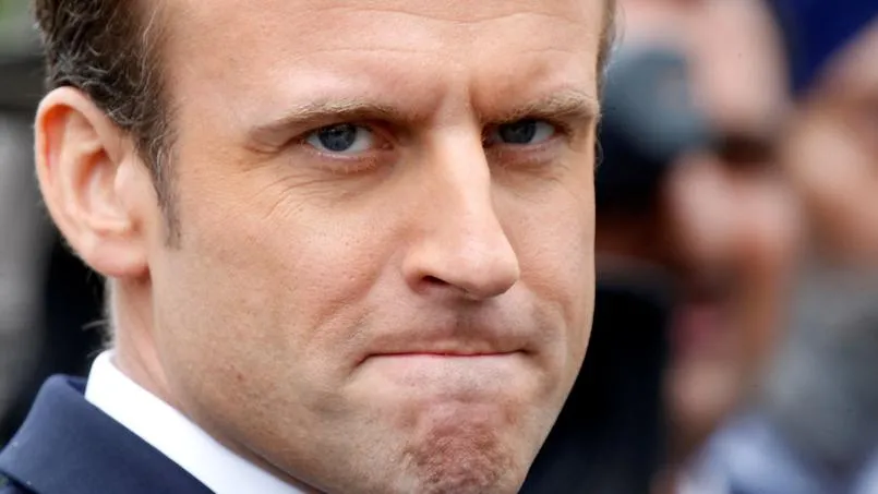 Sondage : Emmanuel Macron en mode Niagara