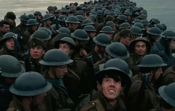 DUNKERQUE – LE FILM – UNE VERSION BLANCHIE DE L’HISTOIRE.OÙ SONT LES AFRICAINS, INDIENS, MAGHRÉBINS, ASIATIQUES ?