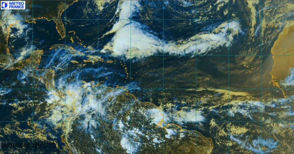 Pollution de l'air : niveaux d'alerte maximum en Guadeloupe et Martinique, on fait quoi ?