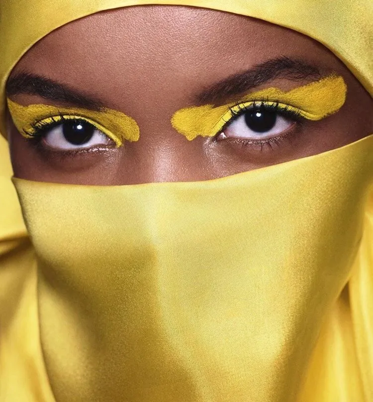 HALIMA ADEN, LA NOUVELLE ÉGÉRIE DE LA MODE