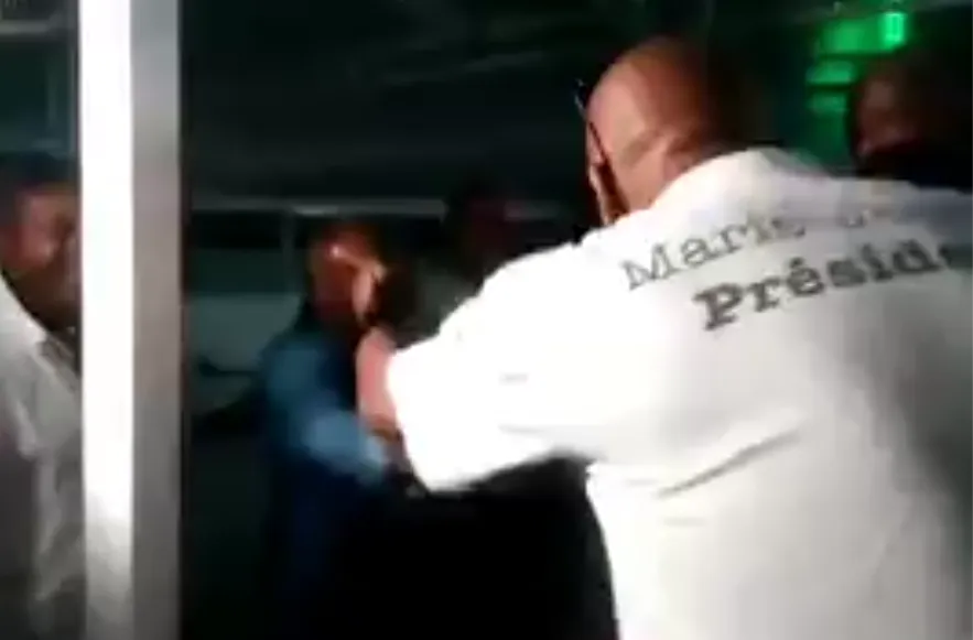 Standing ovation pour Alfred Marie-Jeanne à Rivière-Pilote en Martinique