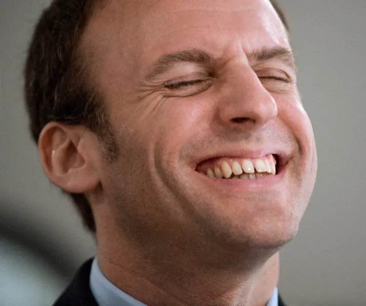 Oh mon dieu, oh my God, oh ma Diana, oh djee zeus, oh vos mâles teen, oh vert...ce n'est pas peau cible...le compte Facebook de Victorin Lurel a été piraté