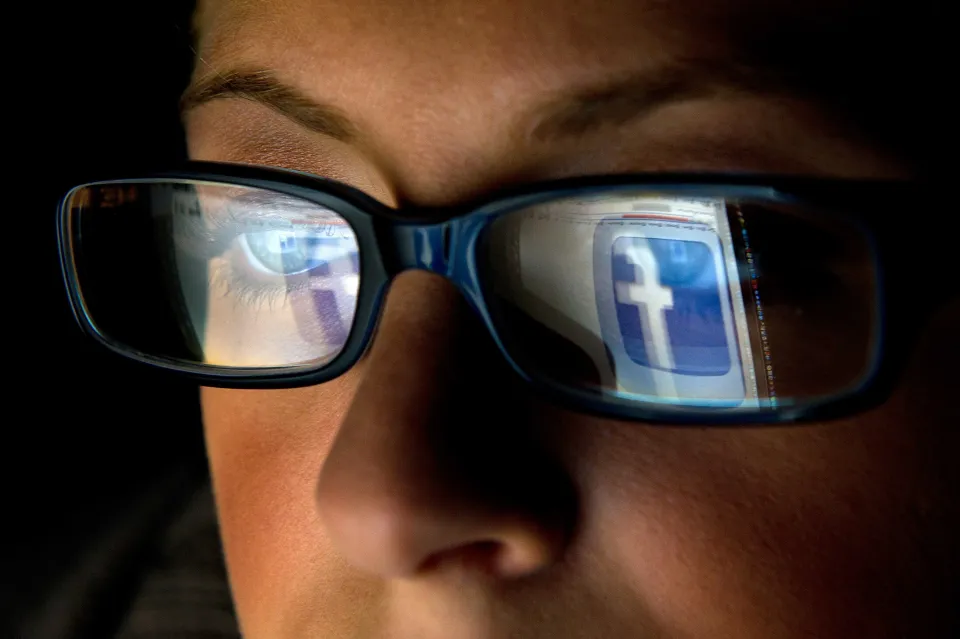 Facebook espionne tout le monde, même ceux qui ne sont pas sur Facebook !