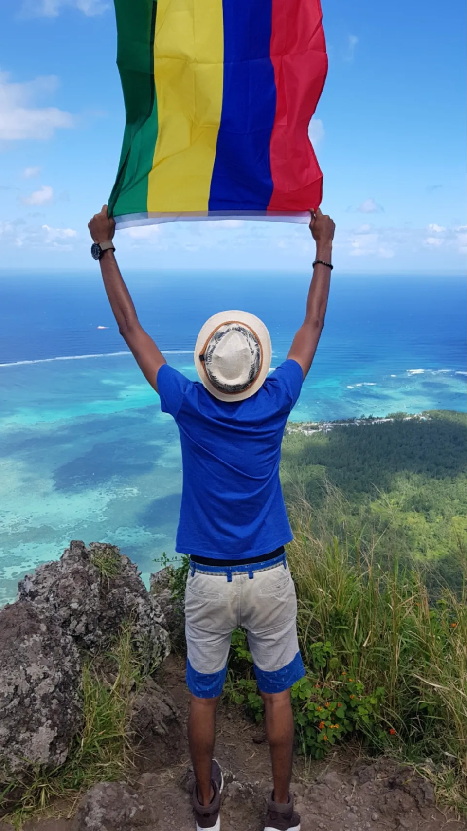 L'image du jour 30/04/18 - Mauritius - Morne Brabant - Flag