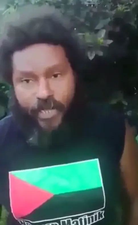 "Bernard Hayot la Martinique a marre de vous"