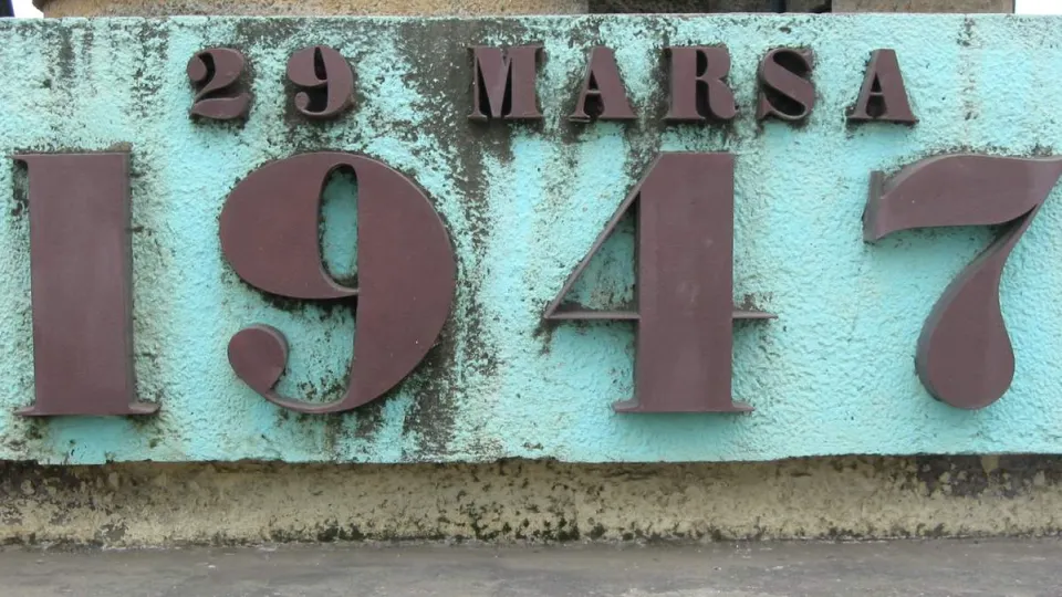 1947...quand la France pays des droits de l'homme réprimait une insurrection à Madagascar en larguant par avion ou hélicoptère des êtres humains  au-dessus des villages