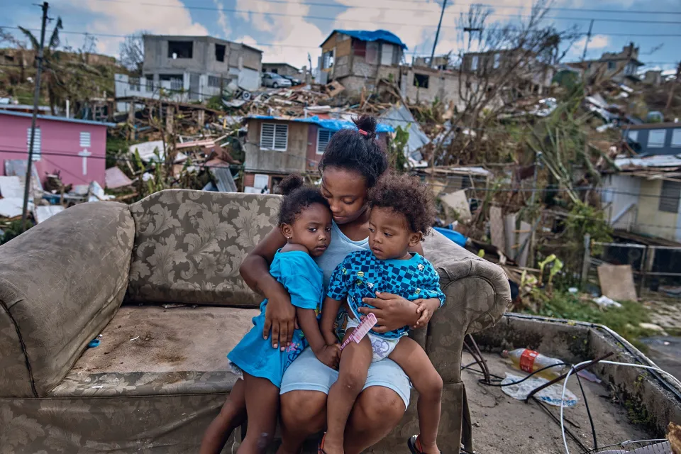 4,645 morts à Puerto-Rico.