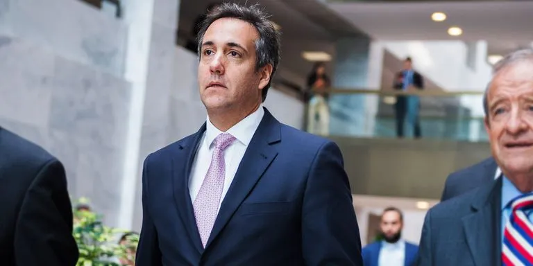 Trump est carbonisé, son ex-avocat vient de lâcher une bombe...