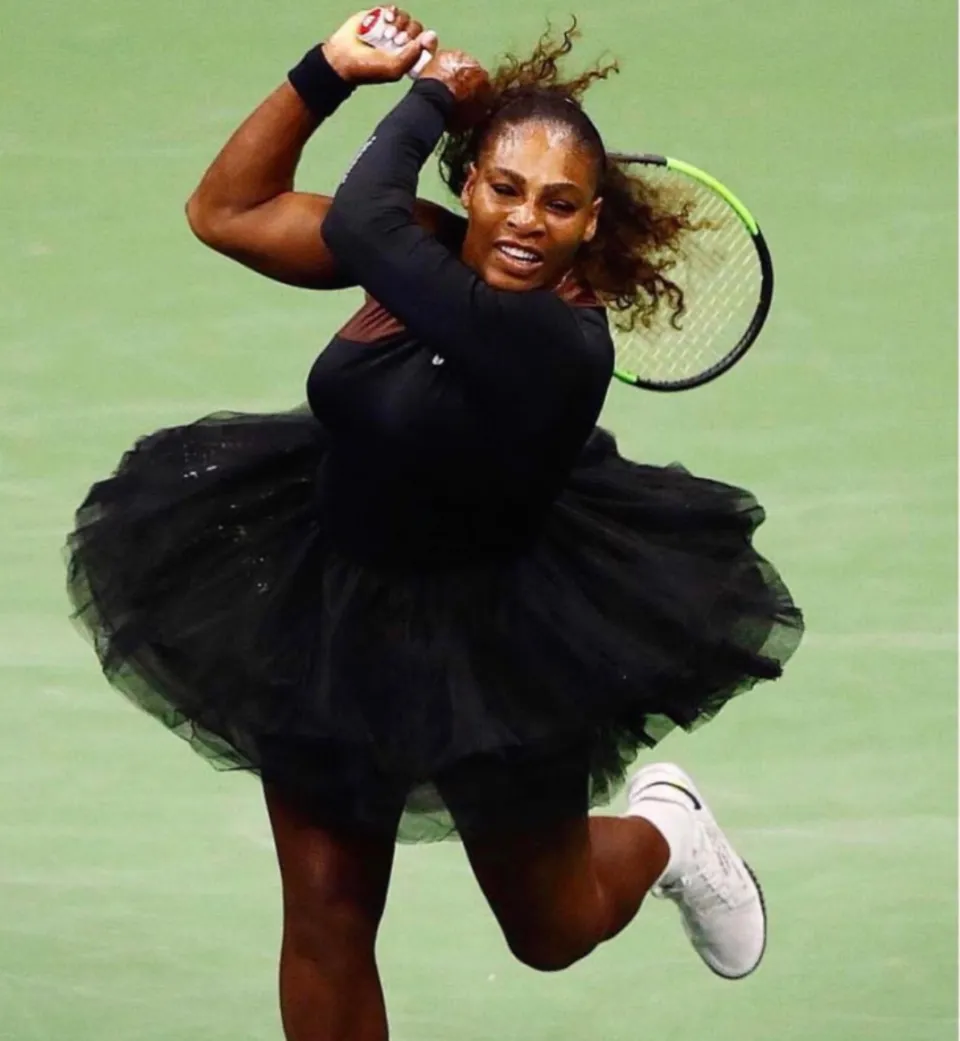 Serena ...tu tues en tutu