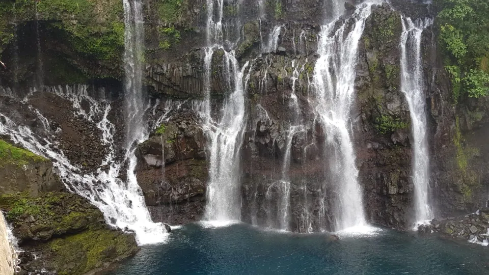 Images de l'île de La Réunion -Cascade de Grand Galet -(Photos et Vidéos)