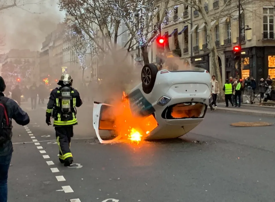L'image du jour 05/01/19 - Paris - Gilets Jaunes- Acte 8