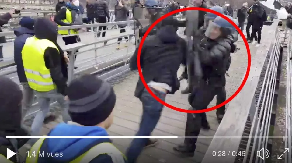 On a retrouvé le Gilet Jaune ceinture noire... (vidéo)