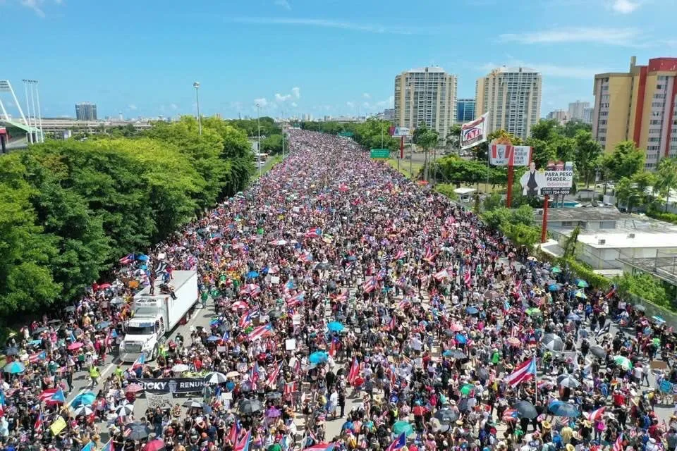 Pendant ce temps... à Puerto-Rico la révolte gronde