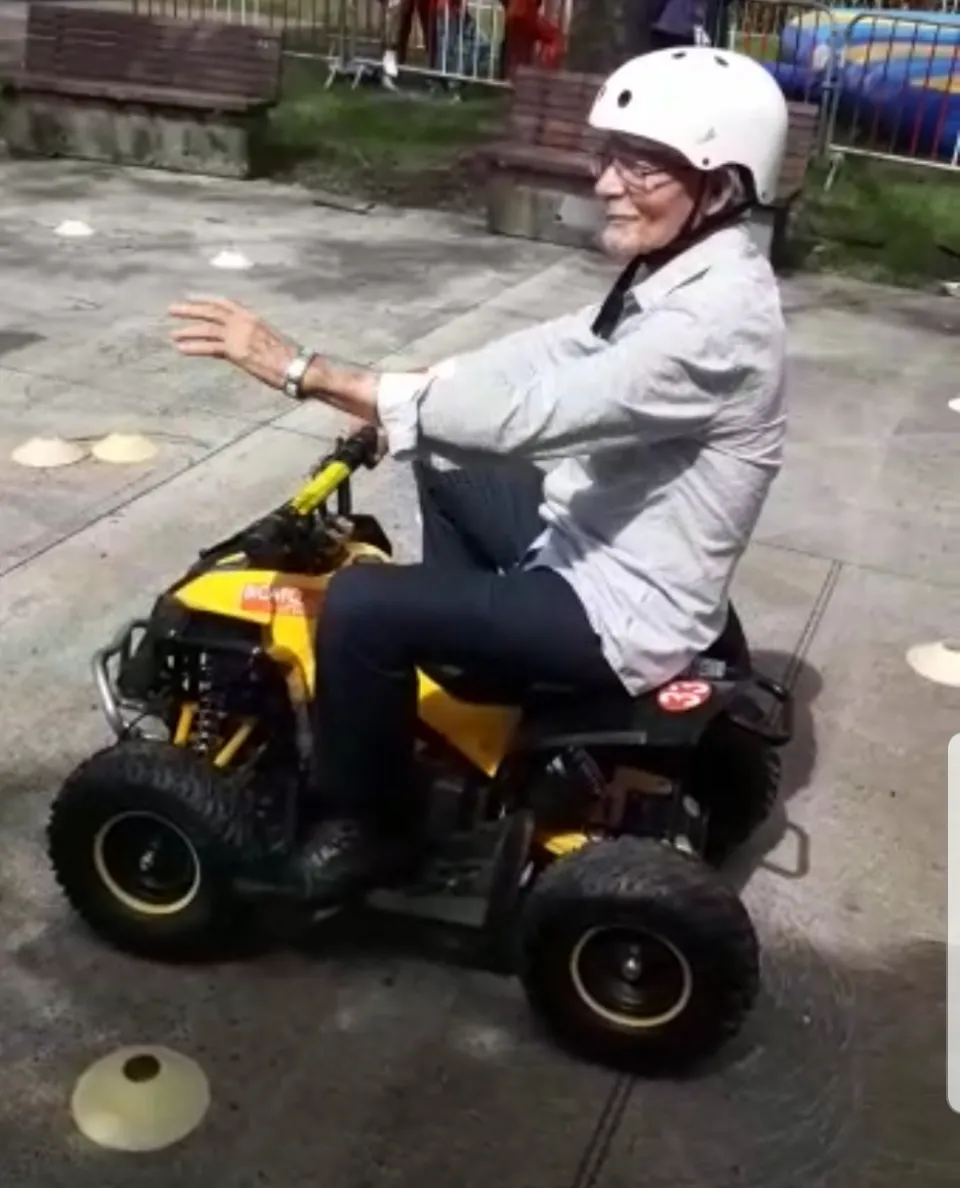 Après le TCSP...Alfred Marie-Jeanne lance la  Chabenmobile en Martinique ?