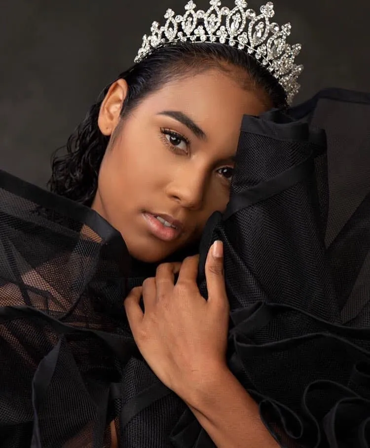 Clémence Botino Miss Guadeloupe élue Miss France 2020 !!!