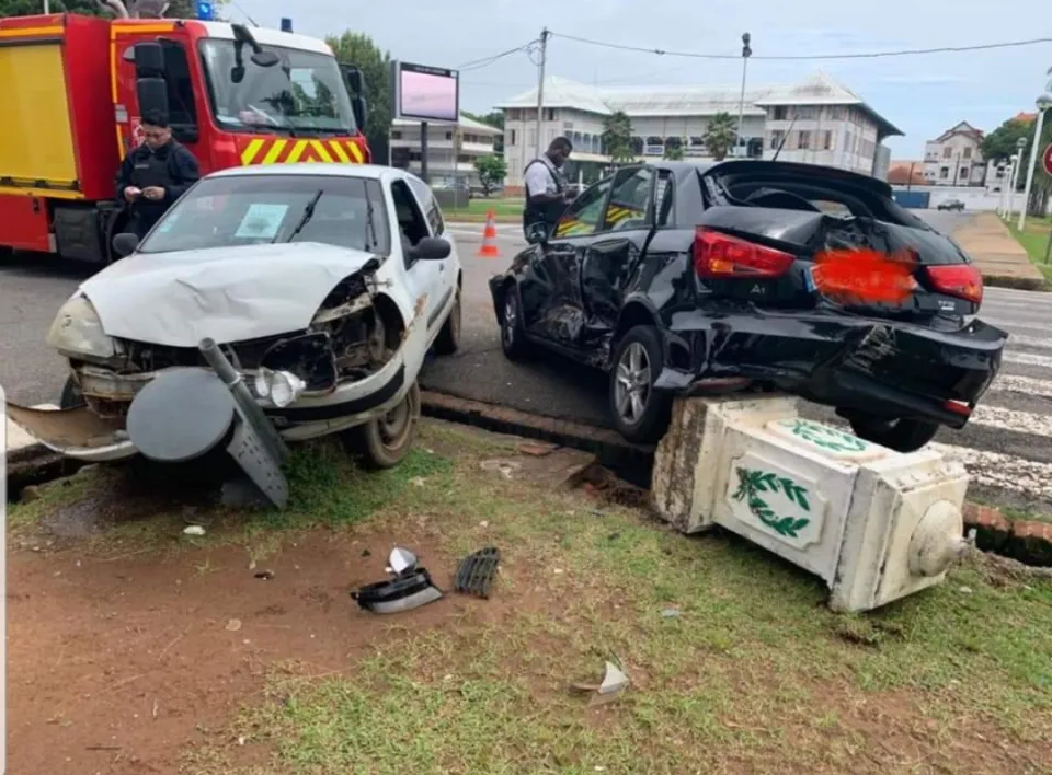 Guyane : accident de la route en plein Cayenne en plein confinement