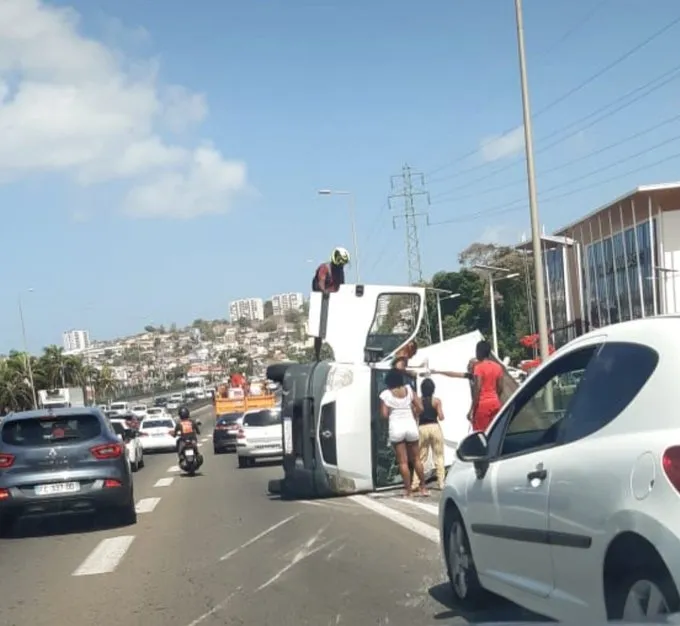 Images du jour 17/06/2020 - Accident - Martinique