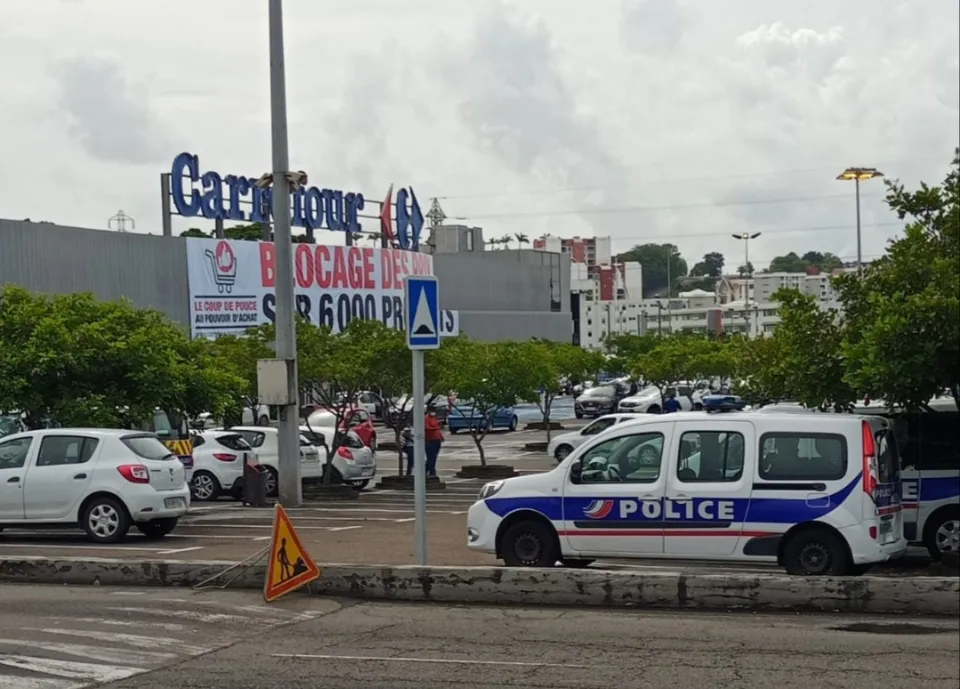 La police nationale défend les intérêts privés d'un descendant d'esclavagistes en Martinique